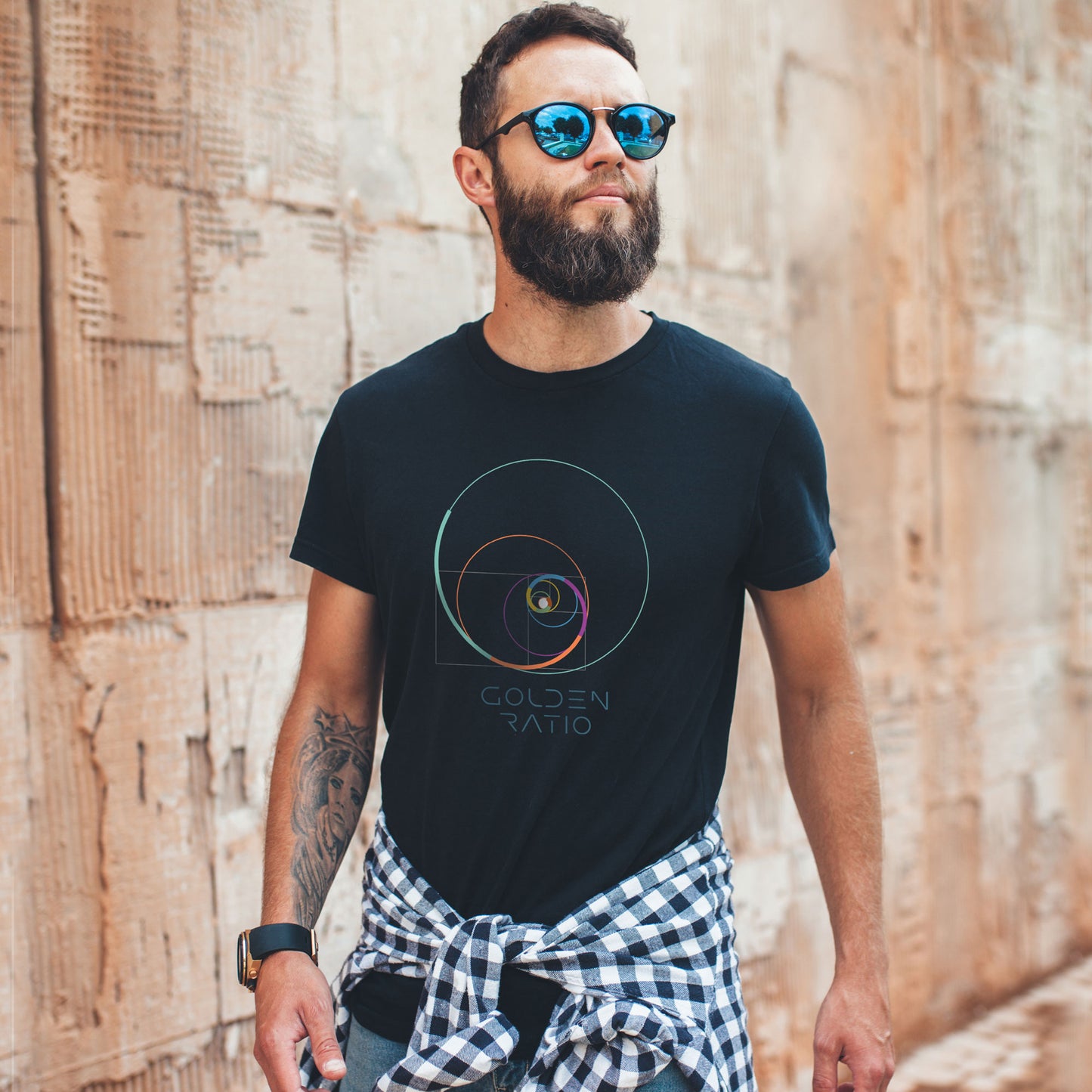 Unisex T-shirt with the magic of the golden ratio